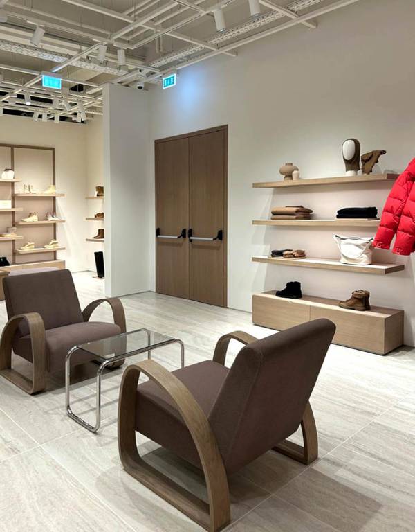 Противопожарные двери с отделкой HPL пластиком